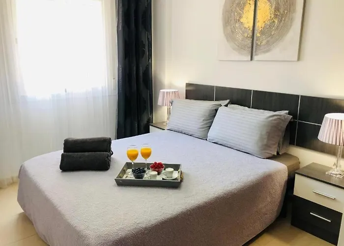 Wonderful In The Heart Of And Close To The Apartment *