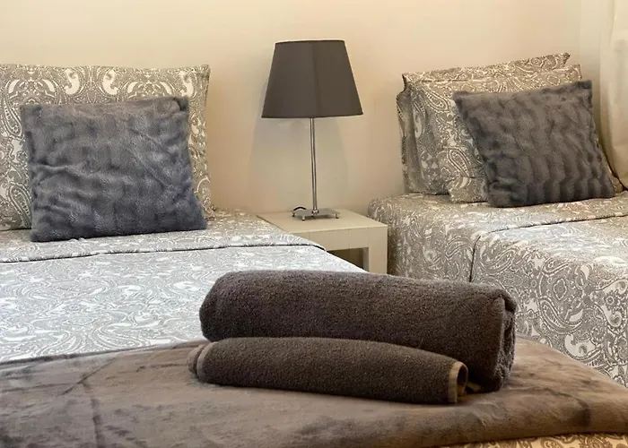 Apartment Wonderful In The Heart Of And Close To The *